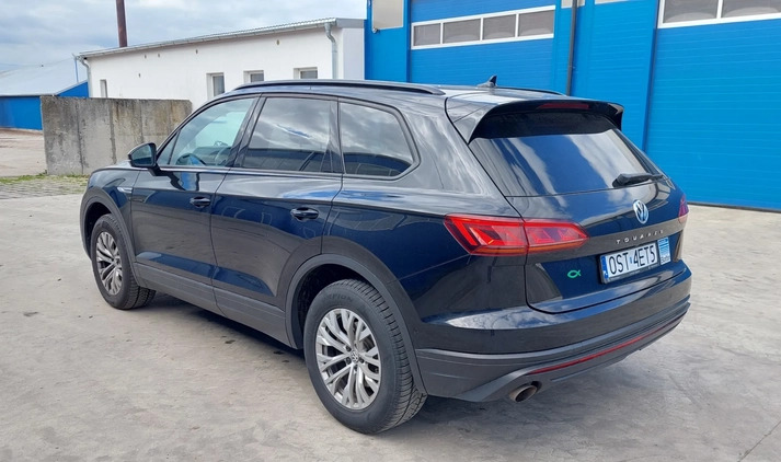 Volkswagen Touareg cena 125000 przebieg: 279000, rok produkcji 2018 z Żerków małe 92